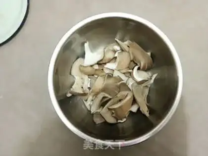Make Softly fried mushrooms step 3