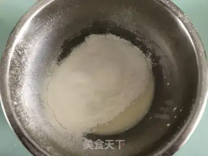 Make Fruit hug cake step 1