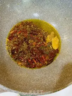Make Chongqing is hot and hot step 8
