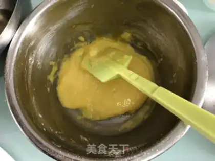 Make Fruit hug cake step 3