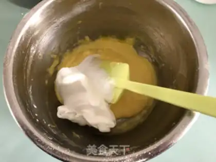 Make Fruit hug cake step 6