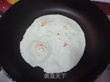 Make A fragrance chicken burrito step 5