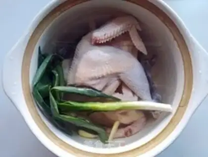 Make Three or seven muscular chicken soup step 4