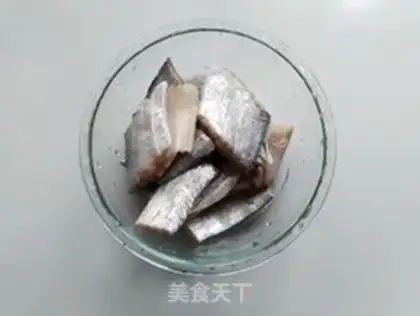 Make Fried Ribbon Fish step 2