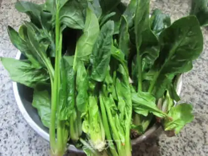 Make Sausage rotting spinach step 0