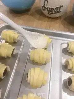 Make Ice cream and gold oranges step 0