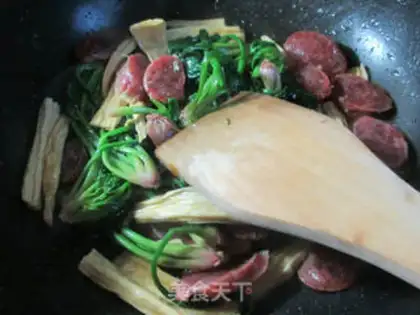 Make Sausage rotting spinach step 7