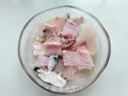 Make Cream fish bones step 2