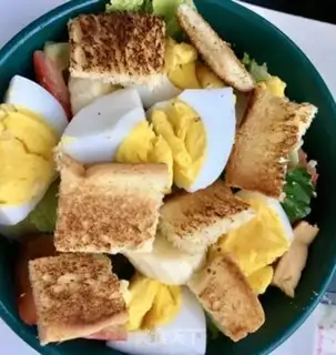 Make Caesar salad step 10