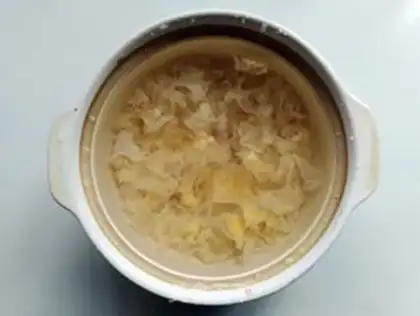 Make The silver ear soup step 3
