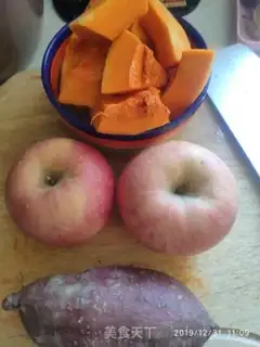 Make Apple pumpkin, sweet potatoes step 0