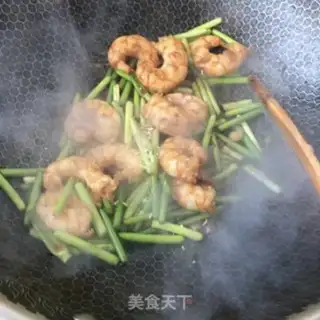 Make Garlic shrimp step 10