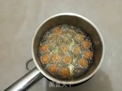 Make Potato ashball step 8