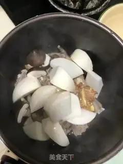 Make Roach chicken soup step 1