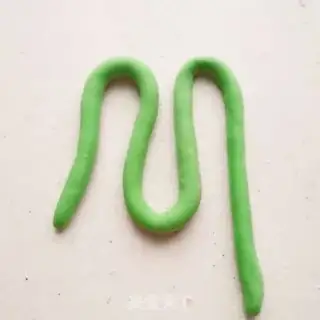 Make Flower buns step 19