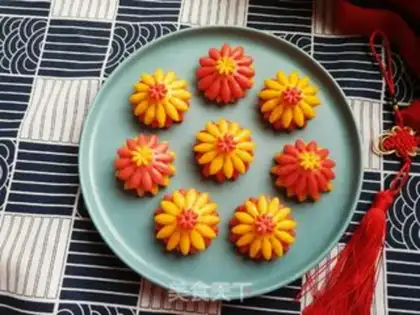 Make Cute flower step 12