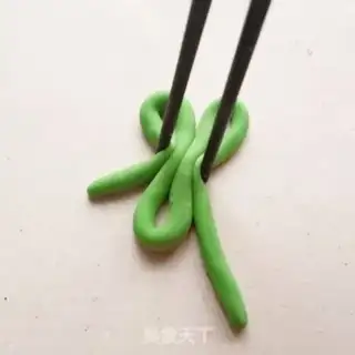 Make Flower buns step 20