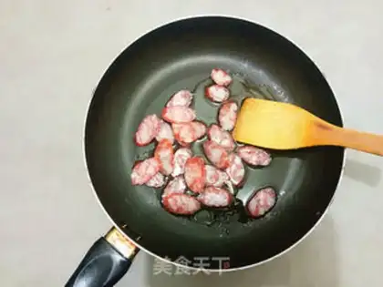 Make Orchid fried sausage step 2