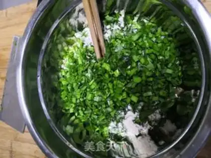 Make An egg box of celery step 6