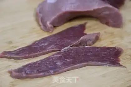 Make Celery with beef step 0
