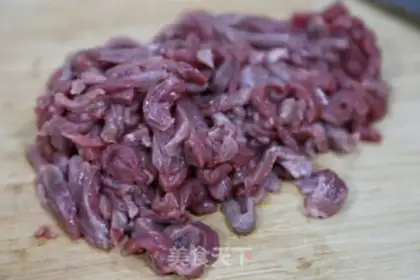 Make Celery with beef step 1