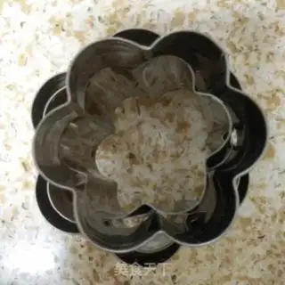 Make Fruit Tray step 2