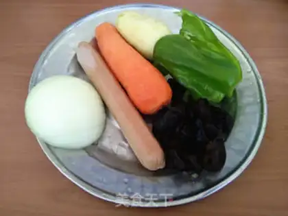Make Vegetable rice with beef sausage step 0