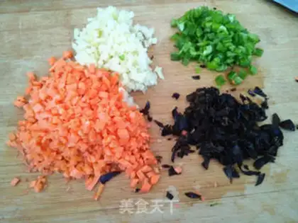 Make Vegetable rice with beef sausage step 1