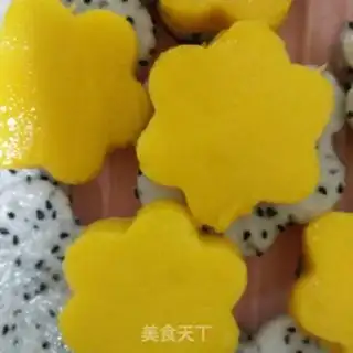 Make Fruit Tray step 5