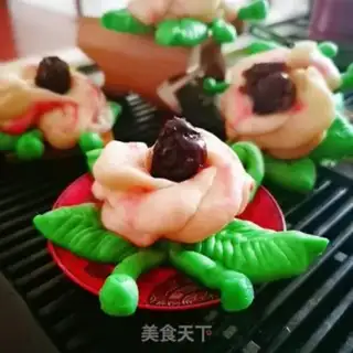 Make Flower buns step 34