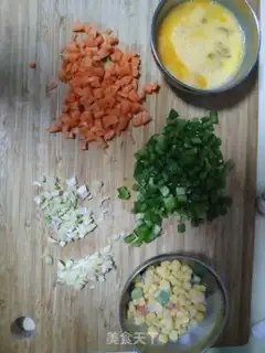 Make Egg fried rice step 1