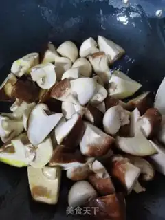 Make Pelican mushrooms step 3