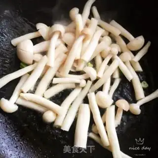 Make Pyramid pretzels step 3