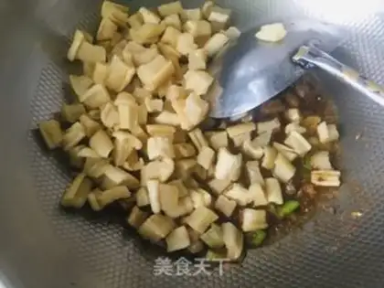 Make Roach and roast beef step 4