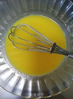 Make Four rolls of jam step 0
