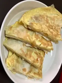 Make Five fragrance egg burrito step 11