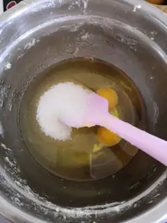 Make Peanut souffle step 0