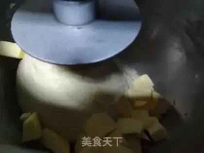 Make Cotton toast step 1