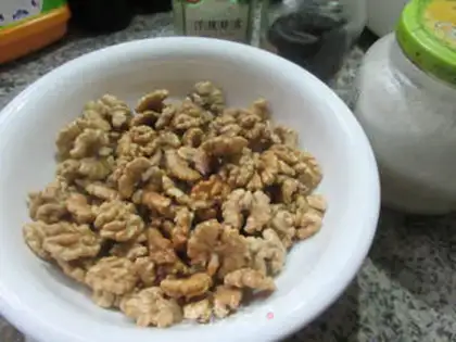 Make Black sesame pecan step 0