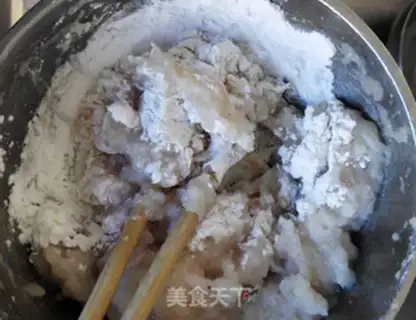 Make Hand-to-hand fish balls step 4