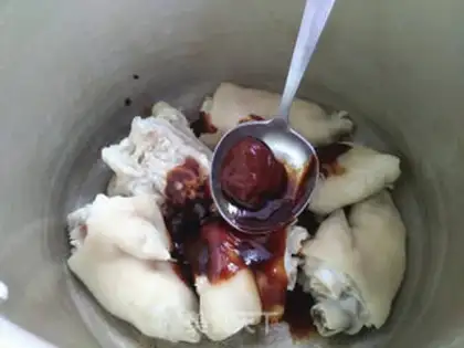 Make Pig hoof and soybeans step 4