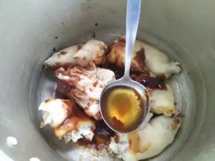 Make Pig hoof and soybeans step 5