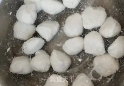 Make Hand-to-hand fish balls step 8