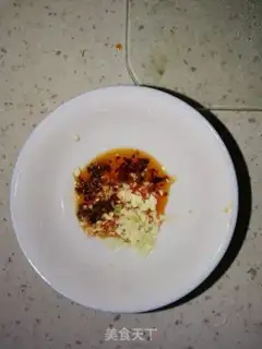 Make Red oil dumplings step 3