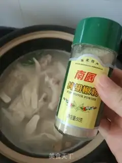 Make The pharmacological fish soup step 8