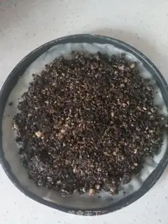 Make Peach sesame rice rolls step 9