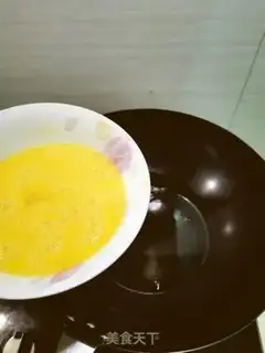 Make Cream pepper fried eggs step 2