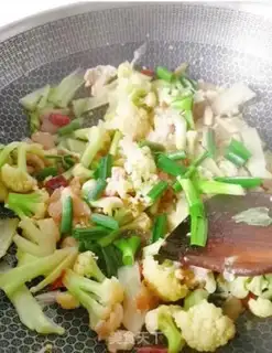 Make Egg silk, spinach step 9