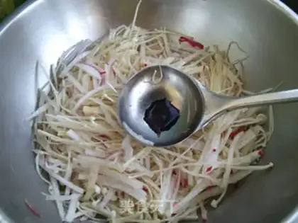 Make Ginger mushrooms and carrots step 4