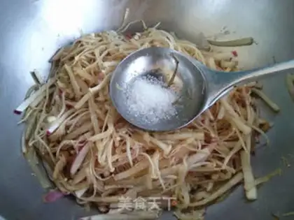 Make Ginger mushrooms and carrots step 5